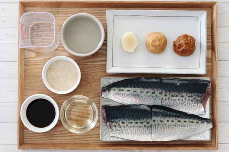 4人分の材料｜「サバのみそ煮」幼稚園・保育園の人気の給食レシピ（富喜屋オリジナル食育レシピ）