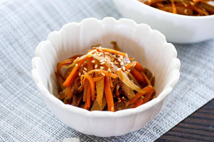 「きんぴらごぼう」幼稚園・保育園の人気の給食レシピ（富喜屋オリジナル食育レシピ）